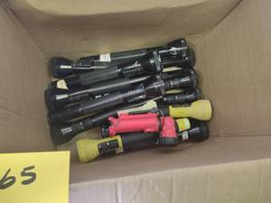 lot 65 image: Assorted Flashlight...