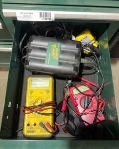 lot 74B image: Multimeter Tools