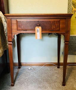 lot 143 image: Antique Sewing Table
