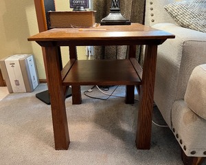 lot 137 image: Family Room End Table