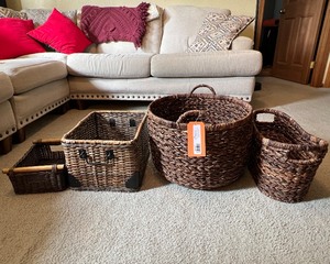lot 430 image: 4x Baskets