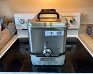 lot 370 image: Deep Fryer