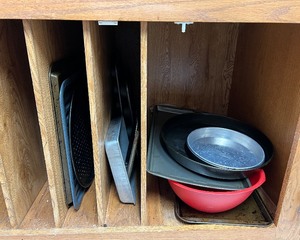 lot 123E image: Bakeware