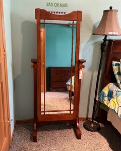 lot 217 image: Cheval Mirror
