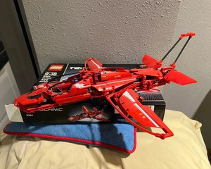 lot 405 image: Lego Technic Plane