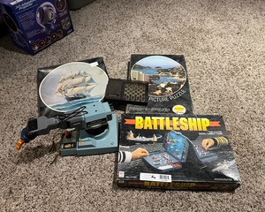 lot 325 image: Vintage Games