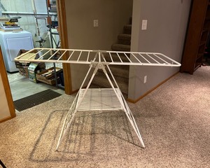 lot 188 image: Clothes Drying Rack