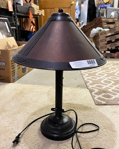 lot 416 image: Metal Lamp