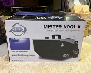 lot 268 image: Fog Machine