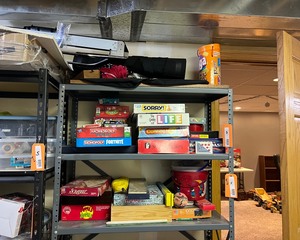 lot 257 image: Many Assorted Board Games