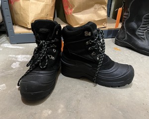 lot 298 image: Ringer Boots