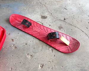 lot 493 image: Red Snowboard