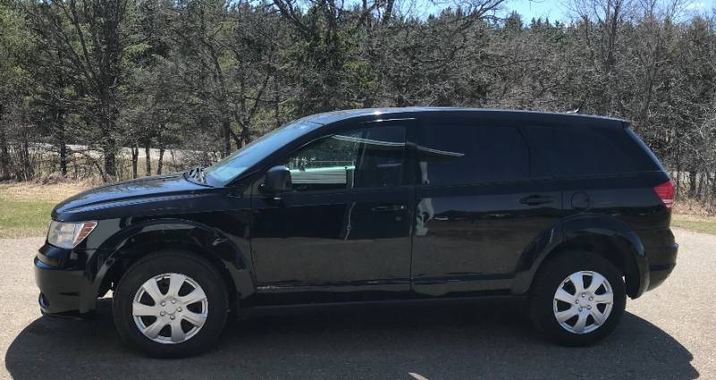 lot 1 image: 2014 Dodge Journey SE