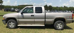 lot 4 image: 1999 Chevy Silverado 1500 LS 4x4