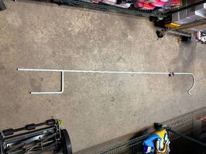 lot 55 image: New Heavy Duty Shepherd Hook