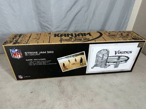 lot 59 image: New Strike Jam Spike Ball Kanjam Set
