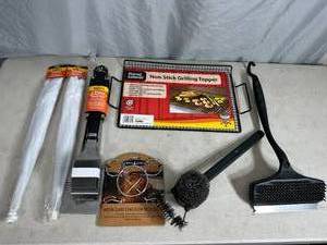 lot 86 image: New BBQ Cooking Accessories