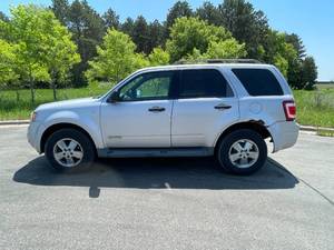 lot 15 image: 2008 Ford Escape XLT - AWD
