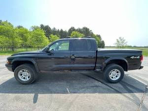 lot 5G image: 2003 Dodge Dakota Sport - 4X4