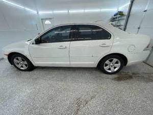 lot 10C image: 2008 Ford Fusion SE - 2 OWNERS