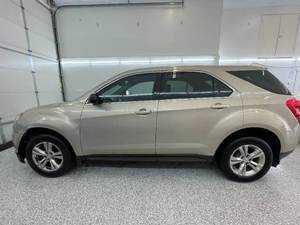 lot 12H image: 2011 Chevrolet Equinox LS