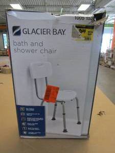 lot 59 image: Shower Chair With Back Glacier Bay 1005152277 (OPEN BOX)