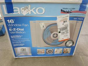 lot 151 image: Lasko 16 in. Window Fan with EZ-Dial Ventilation (OPEN BOX)