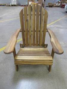 lot 176 image: Folding Wood Adirondack Chair in very nice condition - SOLD AS IS