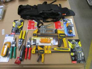 lot 202 image: Misc. Hand Tool Lot (ELECTRICAL TOOLS, HAND TOOLS & MORE)
