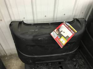 lot 13 image: NEW, PROPANE TANK COVER