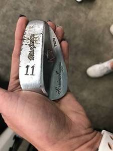 lot 64 image: USED GOLF CLUB