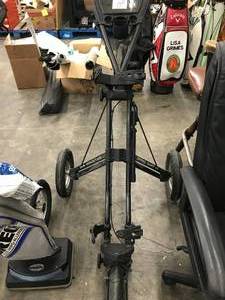 lot 96 image: USED GOLF CLUB CART