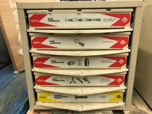 lot 34 image: 5 DRAWER CABINET WITH ASSORTED WIRE TERMINALS AND CONNCECTORS
