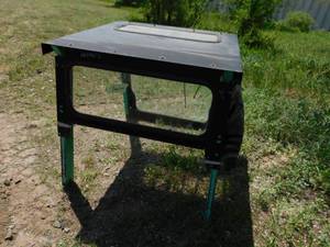 lot 44 image: Mitsubishi Overhead Guard with Rain Guard Top, Rear & Front Covers