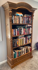 lot 84 image: Vintage English Pine Bookcase