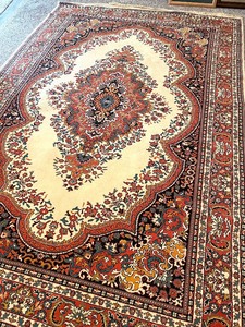 lot 99 image: Atlas Halilari Karaoglan Turkish Area Rug