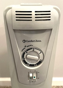 lot 105 image: Comfort Zone Heater on Casters