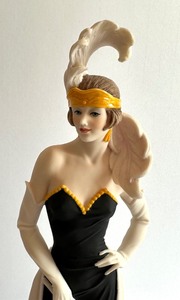 lot 30 image: Armani Giuseppe Figurine Stepping Out No. 1413C