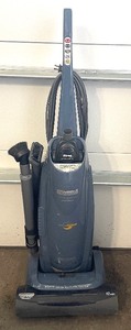 lot 319 image: Kenmore Intelli Clean Progressive Direct Drive Vacuum with Manual and Bags