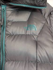lot 171 image: Dark Green North Face Down Filled Jacket