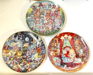 lot 329 image: 14 Franklin Mint Heirloom Collectors Plates by Bill Bell