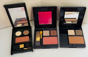 lot 354 image: Plethora of Lipstick, Eyeshadow, Blush and More