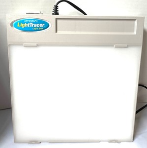 lot 364 image: Artograph Light Tracer
