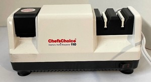 lot 375 image: New Chefs Choice Diamond Knife Sharpener