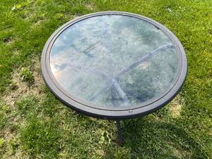 lot 379 image: Metal Glass Top Patio Table