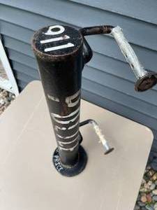 lot 390 image: Vintage Police knock knock Battering Ram