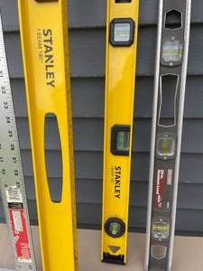 lot 396 image: Get On The Level Lot