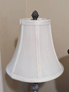 lot 442 image: Pair of Decorative Table Lamps