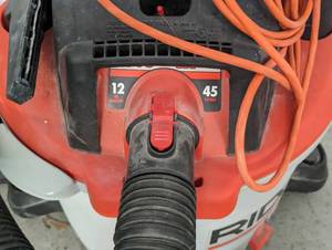 lot 450 image: Rigid 5 HP Shop Vac