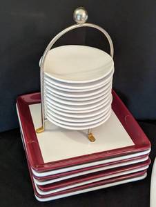 lot 421 image: Pampered Chef Simple Additions Entertaining Set